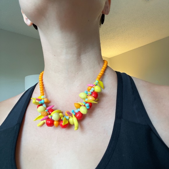 Vintage 1980s multicolored plastic fruit necklace